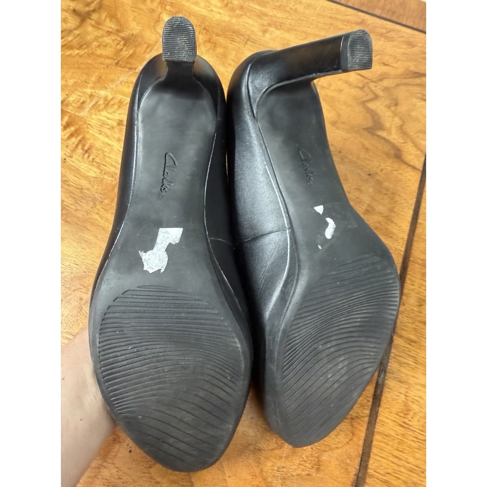 Clarks Women's 11 Ambyr Joy Black Leather Stiletto Pump Heels Basics Classic - Picture 6 of 7
